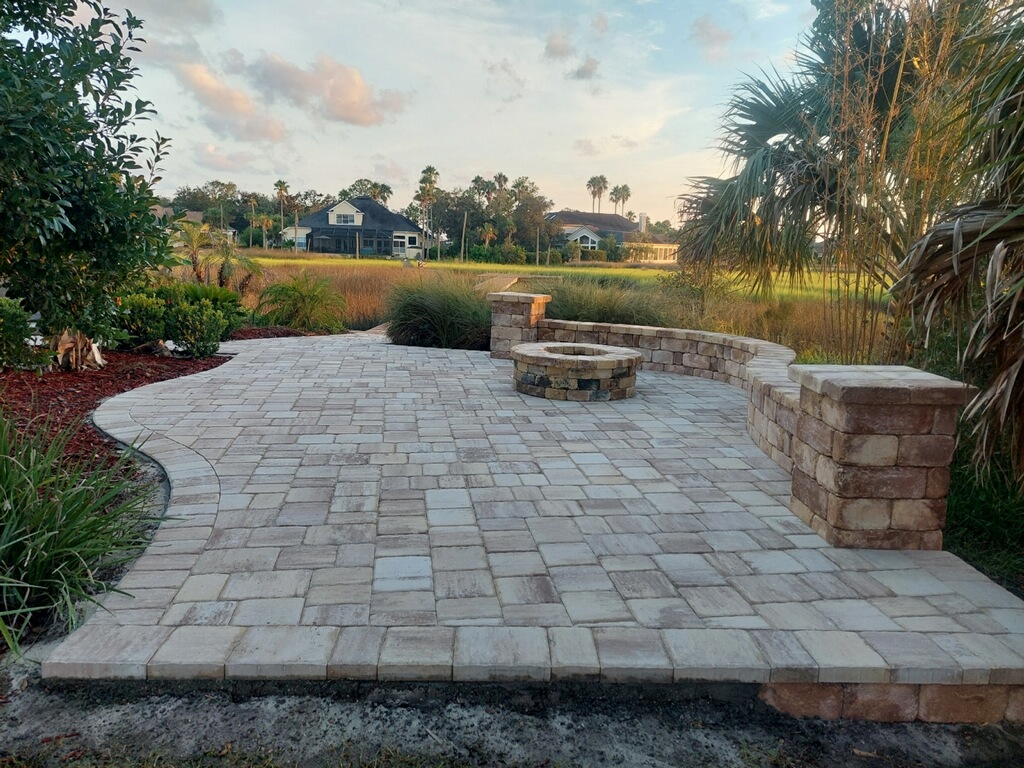 Commercial paver patio Jacksonville