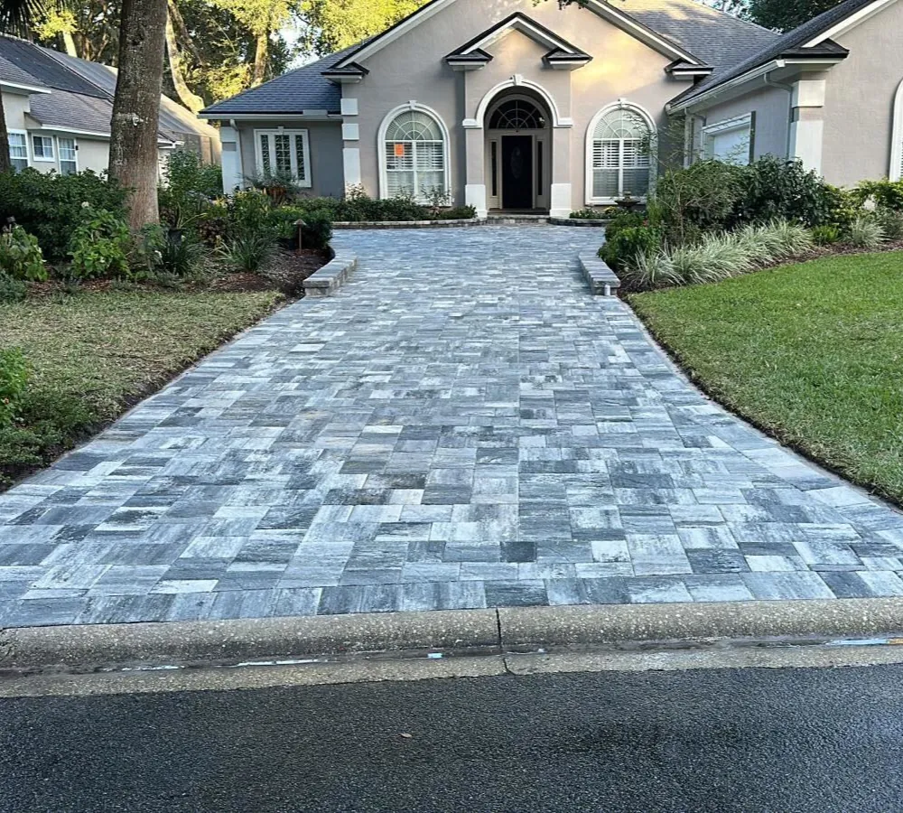 Paver driveway contractor Jacksonville FL